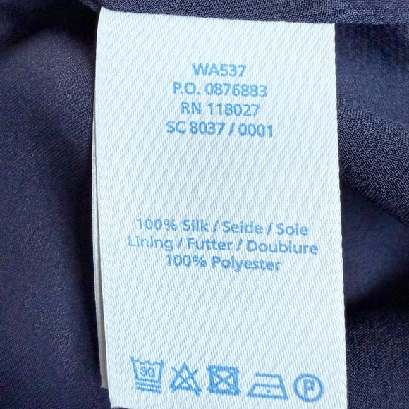 Boden Chic Navy Blouse - Picture 6 of 10